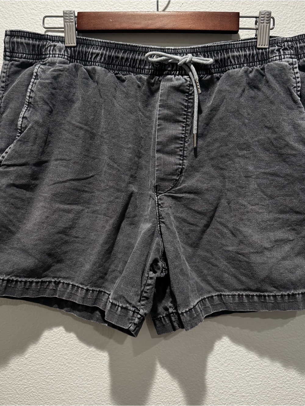 American Eagle Outfitters Charcoal Drawstring Athletic Shorts